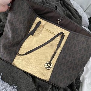 Michael Kors Tote